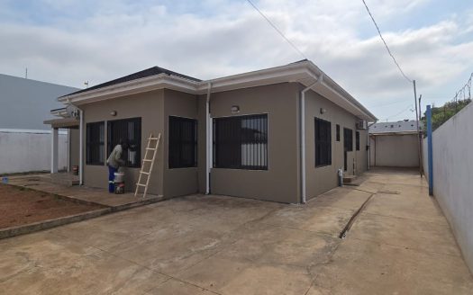 Moradia T3 à Venda no Fomento – Matola